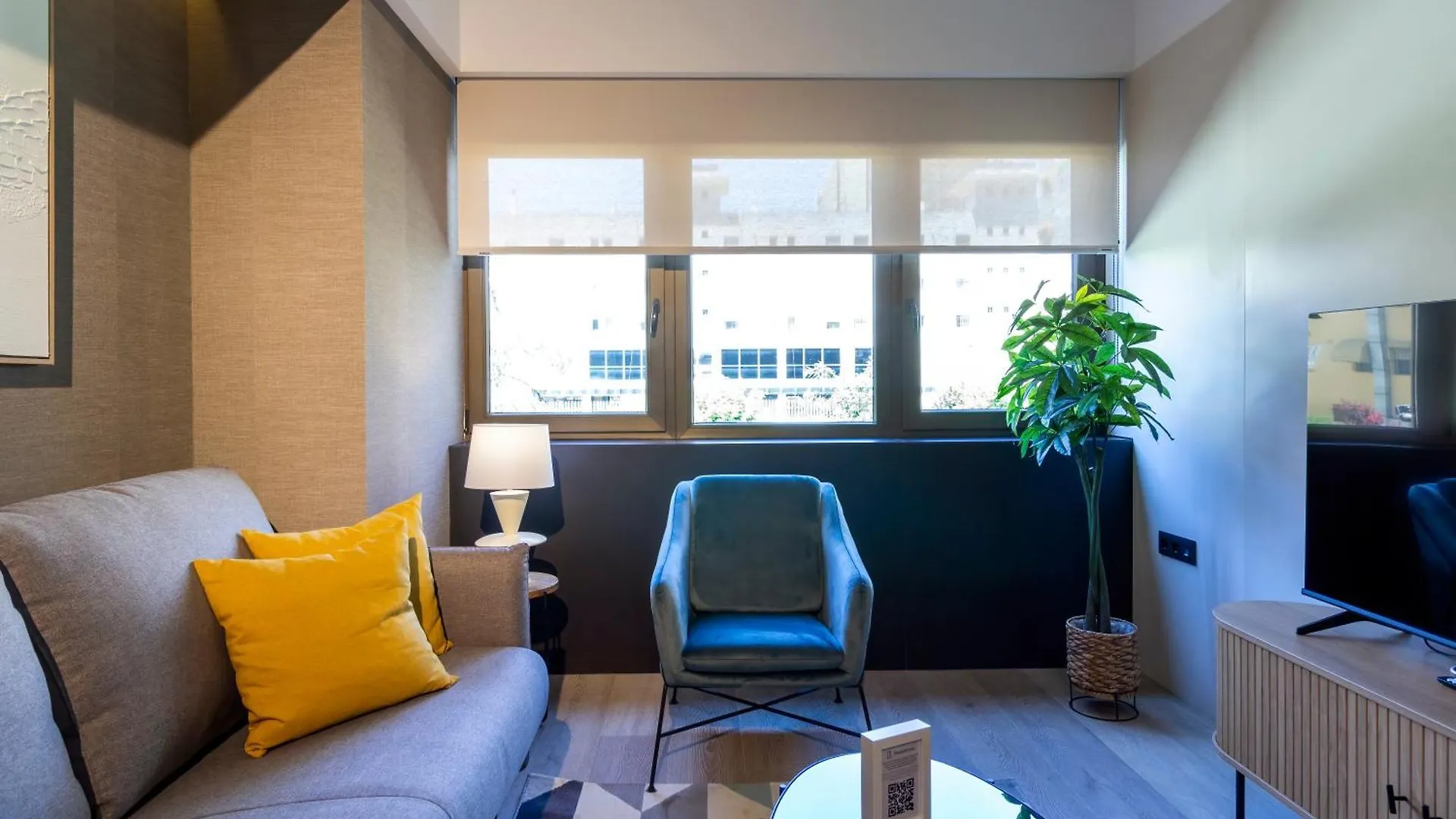Feelathome Nervion Apartments Seville 0*,  Spain